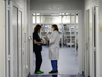 Πάτρα: 680 υγειονομικοί βγαίνουν από αύρ...