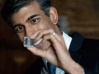 Ρίσι Σούνακ: Οι λόγοι που οδήγησαν τον Β...