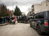 Εργοστάσιο Βιολάντα: Ελεύθεροι όλοι οι κ...