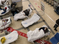 Κορωνοϊός - Κίνα: Το Πεκίνο «κόβει» την ...