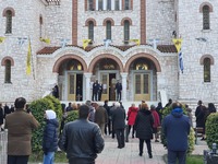 Αχαΐα: Θεοφάνεια με πιστούς στις εκκλησί...