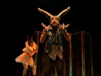 Με επιτυχία ξεκίνησε η περιοδεία του έργ...