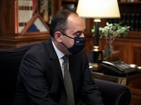 Σε καραντίνα και ο Γιάννης Πλακιωτάκης -...