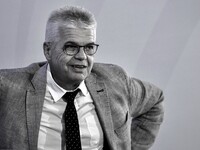 Χαράλαμπος Γώγος: Βρισκόμαστε σε μια ισχ...