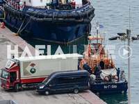 Ανδραβίδα: Εικόνες από τα συντρίμια του ...