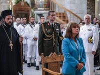 Σακελλαροπούλου - Πάρος: Εμείς οι Έλληνε...