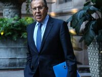 Λαβρόφ: Η Ρωσία θα κάνει ό,τι μπορεί για...