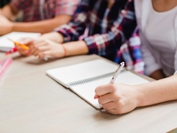 Εν μέσω κορωνοϊού το ΕΑΠ ζητά από τους φ...