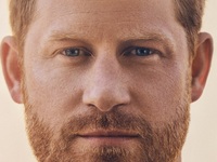 Στις 10 Ιανουαρίου στην Ελλάδα το βιβλίο...