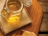 Ποιοτικό μέλι από Αχαΐα και Ηλεία στο 13...