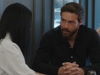 Η Γη της Ελιάς: Ο Μανώλης φτάνει στα άκρ...