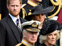 Καμίλα vs Μέγκαν: Η σύζυγος του Καρόλου ...