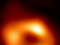 Αυτή είναι η μαύρη τρύπα στο κέντρο του ...