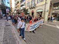 Πάτρα: Στους δρόμους οι δάσκαλοι- Τι ζητ...