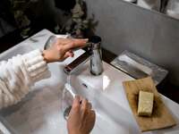 Τα άλατα στις βρύσες «διαλύονται» κατά τ...