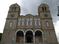 Πάτρα: Mπήκε στην εκκλησία την ώρα της β...