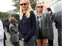 Μαρία Ολυμπία και Πόπι Ντελεβίν τίμησαν ...