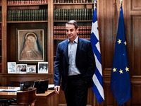 Το Μαξίμου «αδειάζει» το Υπουργείο Άμυνα...