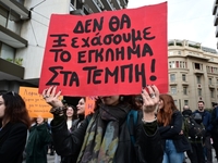 Τραγωδία στα Τέμπη: Μεγαλειώδεις πορείες...