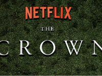 The Crown: Έξαλλοι στο Μπάκιγχαμ για επε...