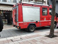 Δυτική Ελλάδα: «Φύγετε αλλιώς πέφτω»: Γυ...