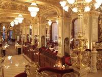 Έφηβοι και κροίσοι: Ο 18χρονος δισεκατομ...