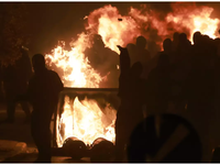 Θεσσαλονίκη: Νύχτα επεισοδίων με μολότοφ...