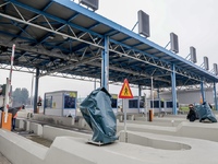 Οι αγρότες σήκωσαν τις μπάρες στα διόδια...