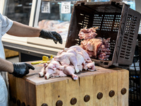 Πιο ακριβά και τα κοτόπουλα