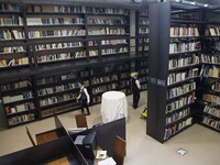 20χρονος εκσπερμάτωσε στην πλάτη φοιτήτρ...