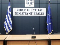 LIVE – Η ενημέρωση για τους εμβολιασμούς