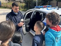 Αχαΐα: Μαθητές του Δημοτικού Σχολείου Λε...