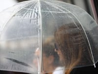 Καιρός: «Προσοχή την Κυριακή, μην ξεγελα...