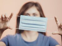 Ιταλία: Τέλος η υποχρετική μάσκα στους α...