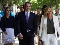 Ορκίστηκε Πρωθυπουργός ο Κυριάκος Μητσοτ...