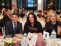 Καλλιπάτειρες: Παρουσία του Γάλλου Πρέσβ...