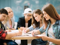 Η Κεραμέως επαναφέρει τη διαγωγή στα απο...