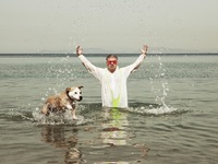 Ο Χριστόφορος Ζαραλίκος με την "Επι...