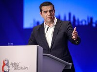 Δέσμευση Τσίπρα στη ΔΕΘ για κρατικοποίηση της ΔΕΗ