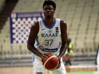 Κώστας Αντετοκούνμπο: «Να παίξω παρέα με...