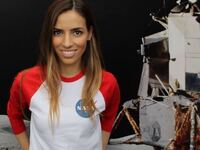 Καθηγητής της Ελένης Αντωνιάδου: Φυσικά ...