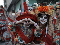 Το καρναβαλικό "ποτάμι" δεν στ...