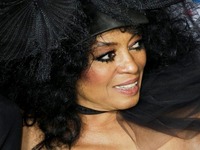 Η Νταϊάνα Ρος βρέθηκε "αντιμέτωπη&q...