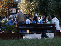 Οι πλατείες της Αττικής πλημμύρισαν και ...