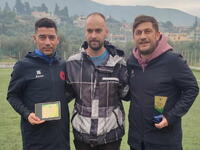 Ο Αστέρας Λεοντίου βράβευσε Ρούσσο και Κ...