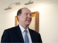 Θετικός στον κορωνοϊό ο πρόεδρος της Παγ...