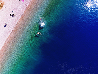 Άκολη: Η παραλία στην Αιγιάλεια είναι μι...