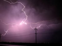 Πάνω από 40.000 κεραυνοί έπεσαν τη Δευτέ...