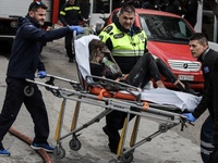 Διασωληνωμένη 24χρονη από τη φωτιά σε ξε...