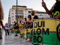 Διαδήλωσαν οι καλλιτέχνες: Η αντοχή μας ...